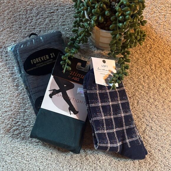 Loft and Forever 21 nylons and socks bundle - Picture 1 of 8